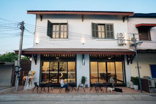 Nam Phou Hostel – khách sạn tại Thakhek