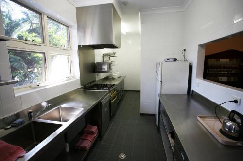 kuhinja, Darcy's Hotel in Strathfield