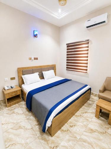 The Whale Inn Narayi rd Barnawa high cost in คาดูนา