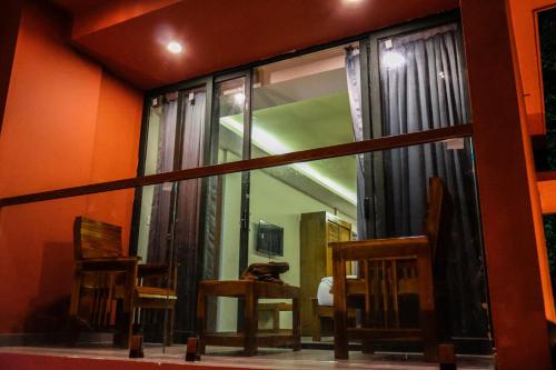 Erkély/terasz, Vythiri Gold Resort By ZOMESTAY in Chundale