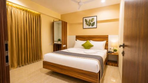 Urban Comforts - Near US Consulate Business Hotel in T Nagar