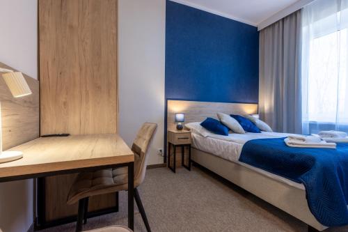 1 queen bed