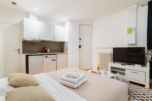 Studio agreable et bien placee - Paris 18 - 2P