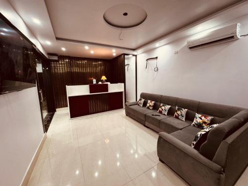 The Aura Grand Hotel and Cafe photo 5