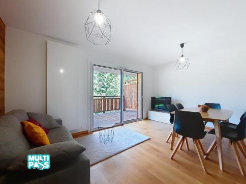 LOGES DE CELESTIN LTB103 NATURE & CALME 4 Pers