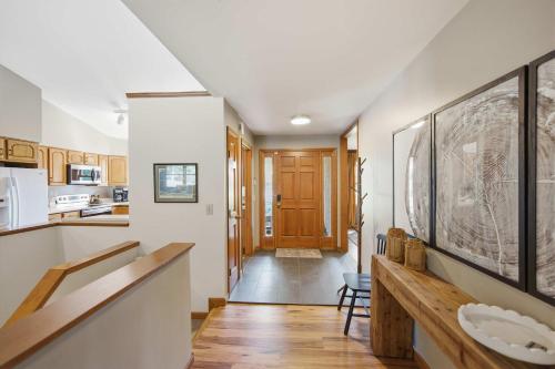 Loveland Luxury Getaway with Pool and Golf Course in Loveland