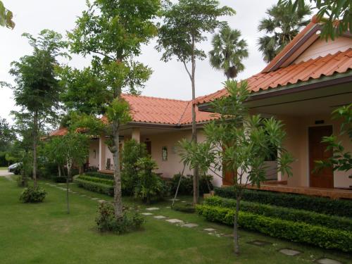 Ton Taan Resort Muang Ton Taan Resort Muang