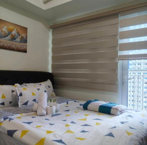 Condo unit open for staycation, Manila