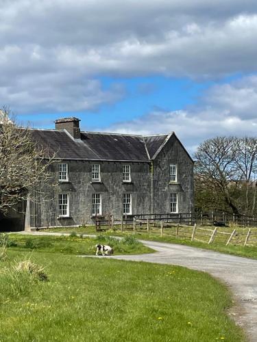 Stable yard apartment above the old coach house