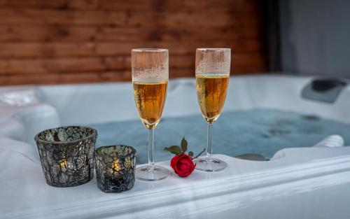 Sukorose Jacuzzis Vendégház (Sukorose Jacuzzis Vendeghaz) in Sukoro