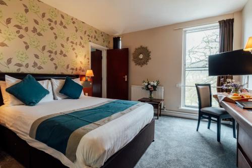 St James Hotel                                                                   in Grimsby
