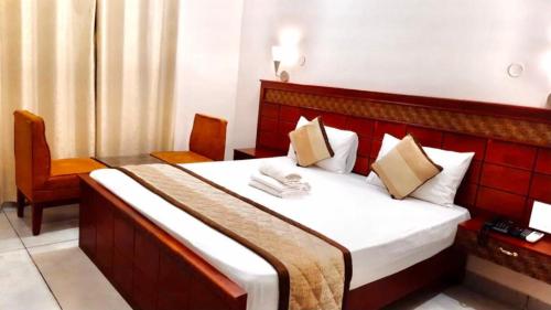 ROYAL RESIDENCY Ac in Virudhunagar