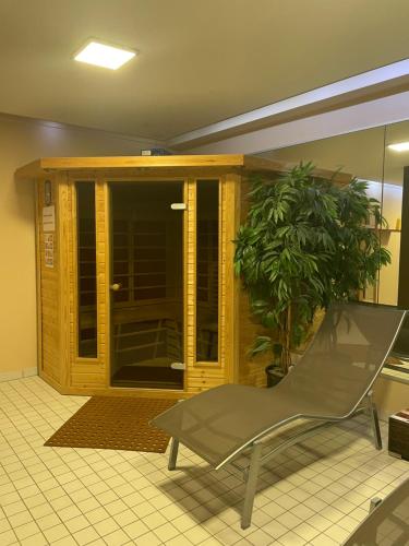 Advantage Appartements Hotel - Tap to explore photos