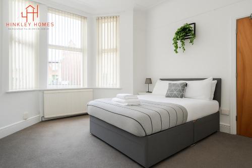 Supersized 6 bedroom Liverpool/Free parking/sleeps 12, Liverpool (zdjęcie 9)