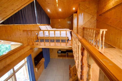 Regal Retreat Inn in Bashkola