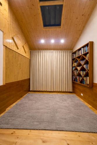 Regal Retreat Inn in Bashkola