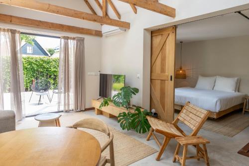 Van Heeckeren Apartments & Suites Buren in Ameland