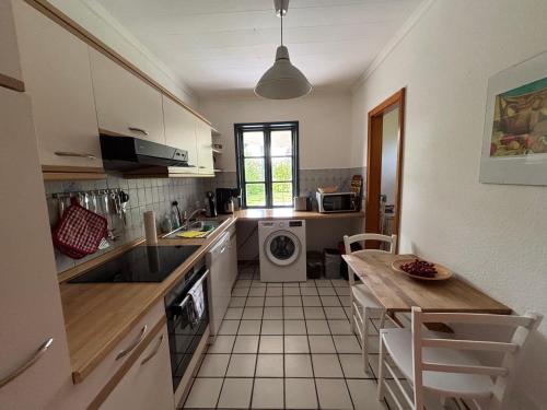 Ferienwohnung am Noor nahe Schleswig und dem Wikingerdorf Haithabu in فاردورف