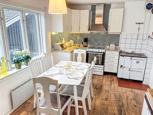 Kitchen, Holiday Home Melosa by Interhome in Egby