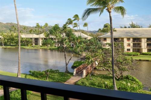 OUTRIGGER Kauaʻi Beach Resort & Spa Room Type - Signature Garden View 2 Queen Beds