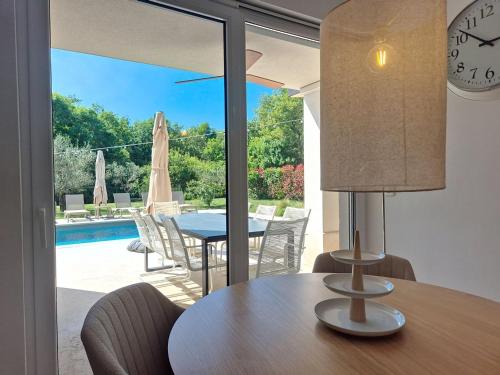 شرفة/ تراس, Holiday Home Villa Fio by Interhome in Fiorini
