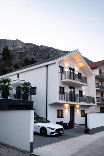 Modern Villa Mia Mostar near Old Bridge & Pool