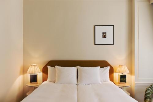 Coco Hotel - image 3