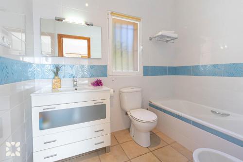 Villa Aurora by Abahana Villas - image 3