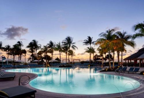 Stunning Studio Apartment Sited The Ritz Carlton in Key Biscayne (FL)