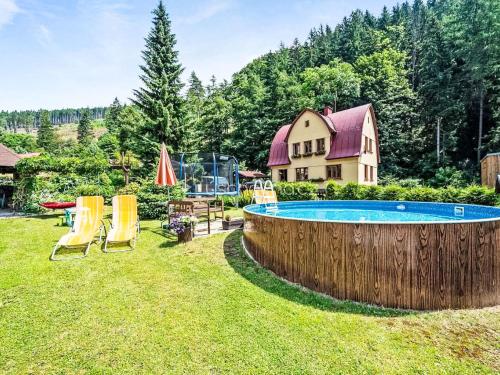Úszómedence, Holiday Home Hillside Terrace by Interhome in Cerny Dul