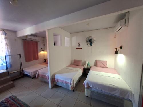 Hostal Santa Marta in La Union