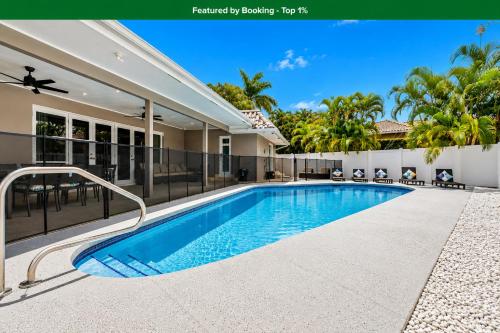 Luxury 6b Villa Heated Pool Near Hollywood Beach - Hallandale Beach, FL