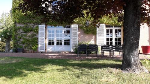 Chambres d'hôtes La Maison d'Après (Chambres d'hotes La Maison d'Apres) in Charolles