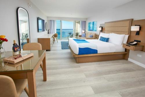 Divi Aruba Phoenix Beach Resort in Oranjestad