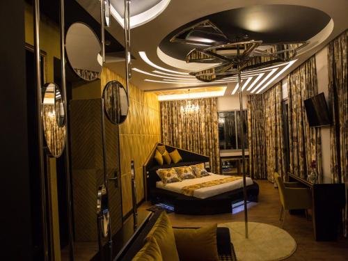 New W Hotel, Tirana (photo 6)