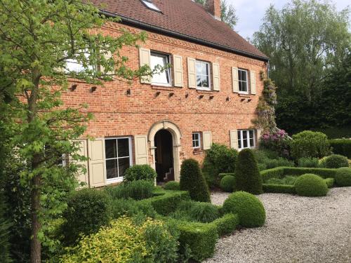  Le Vert Logis, Pension in Lasne bei Braine-l'Alleud