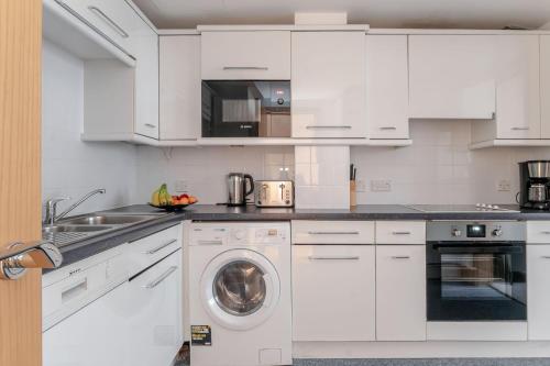 BnBNova - 2BR Near Covent Garden - Holborn - image 8