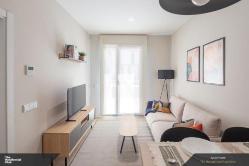 The Residential Club Blink- alojamiento para profesionales in Campanillas
