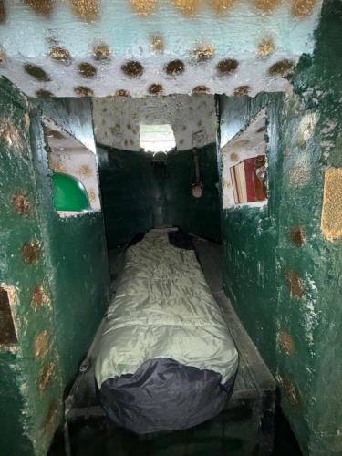 The Hidden Bunker Tirana – khách sạn tại Dajtit