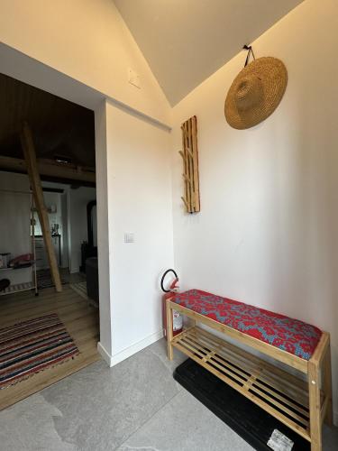 外部景觀, Dealul Notarasului Retreat in 內格雷尼