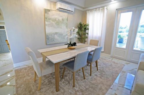 3BR Modern Villa w/ Private Pool & Fire Pit in St. Philip