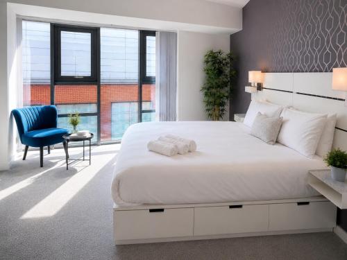 The Works-Fresh 2bed in centre, opposite Arndale., Manchester