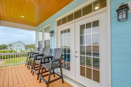 Hot Tub, Waterway/Ocean Views! Sneads Ferry Escape in Sneads Ferry (NC)