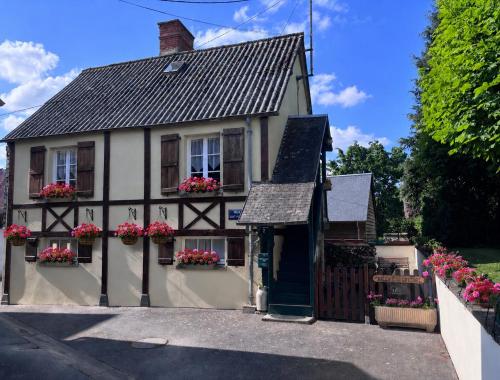 The Bell`s End Cottage in Notre-Dame-du-Touchet