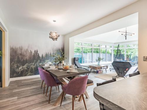 Iekārtas, Pennant in Lanerfaila