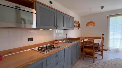 Baylis Apartment with view in Buckhurst Hill