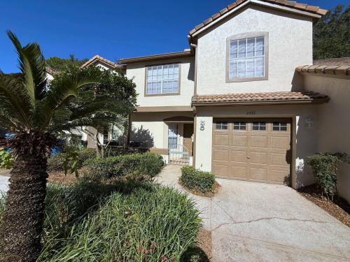 Southern Dunes Condo Golf Course Views in Haines City, USA