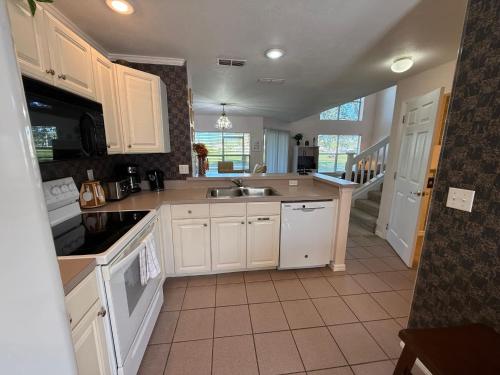 Southern Dunes Condo Golf Course Views in Haines City, USA
