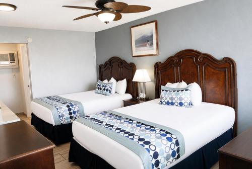 Sunset Beach Hotel in Wildwood, USA
