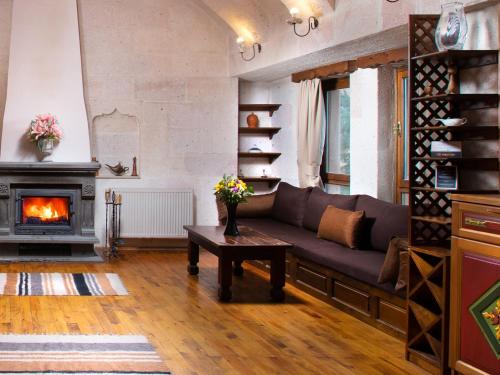 Minia Cave Hotel Room Type - King Studio